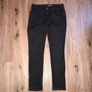 Arden B Black Skinny Jeans